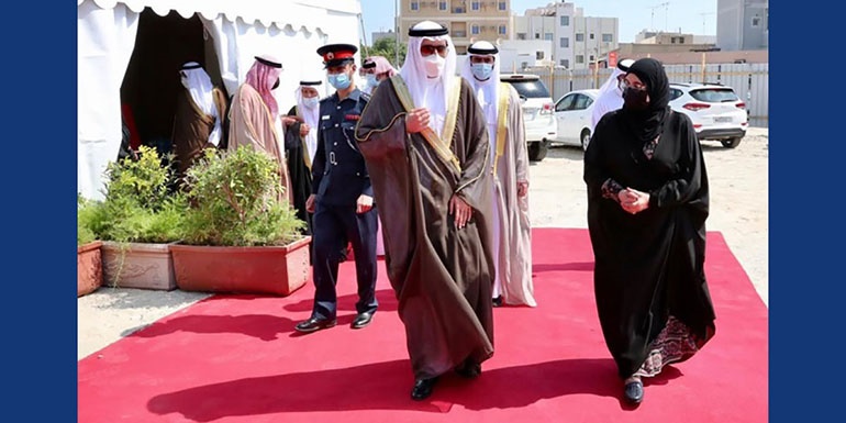 سمو محافظ الجنوبية يضع حجر الأساس لمشروع "دار البر لرعاية كبار المواطنات"