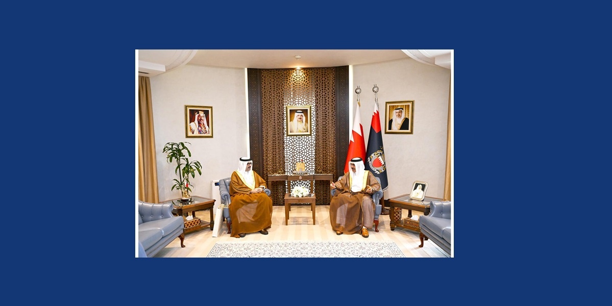وزير الداخلية يتلقى تقريرا حول إنجازات المحافظة الجنوبية ويطلع على مبادرات وبرامج المحافظة ومتابعتها تنفيذ المشاريع