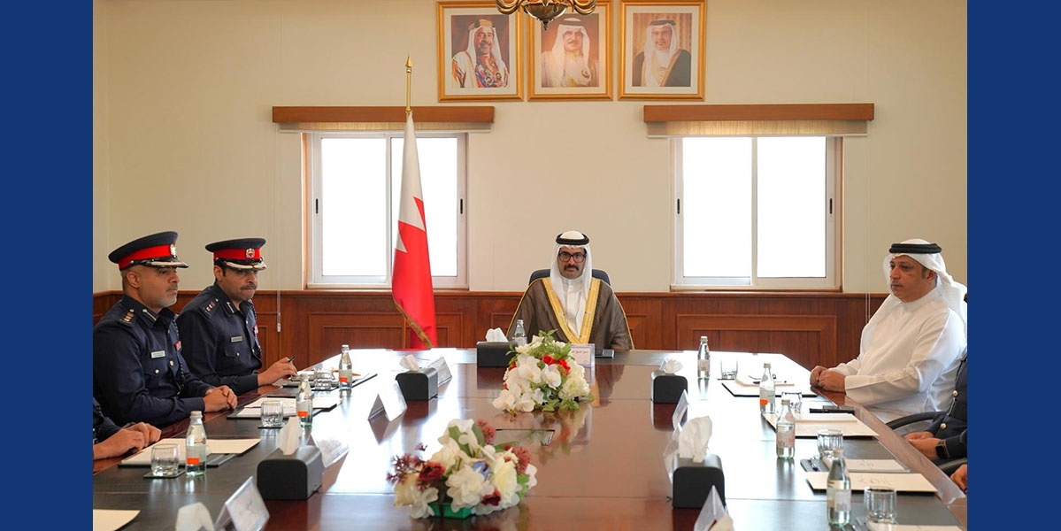 سمو محافظ المحافظة الجنوبية يترأس اللجنة الأمنية